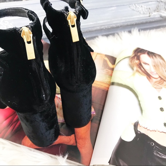 Joie Laina Velvet Strappy Block Heel Pumps NEW - Picture 5 of 6